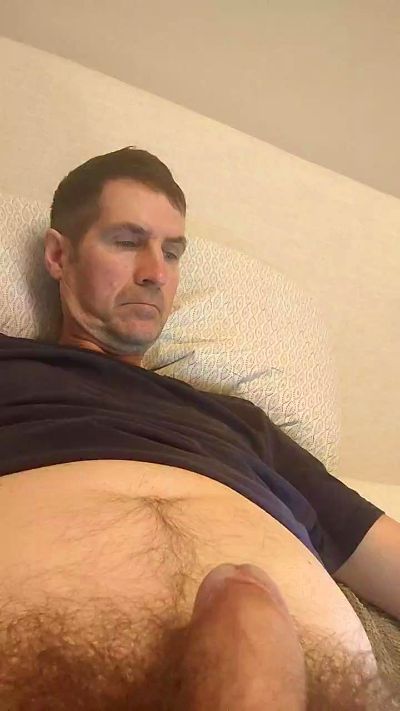 Wiffwaff2 live cam on Cam4