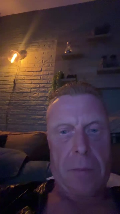WijGezelligStel live cam on Cam4