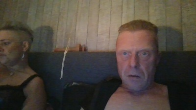 WijGezelligStel live cam on Cam4