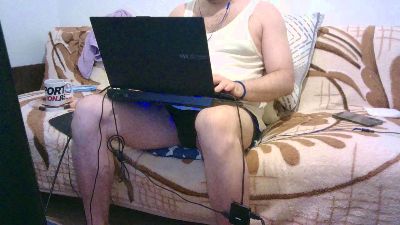 WildBoar_69 live cam on Cam4