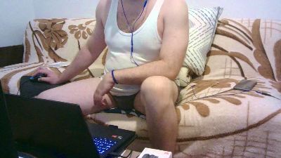 WildBoar_69 live cam on Cam4