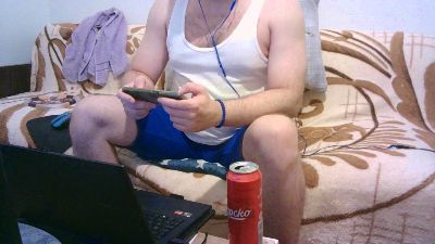 WildBoar_69 live cam on Cam4