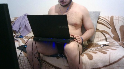 WildBoar_69 live cam on Cam4