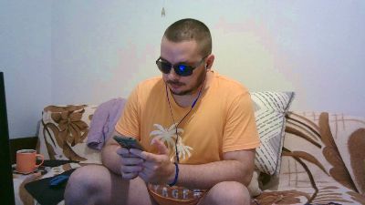 WildBoar_69 live cam on Cam4