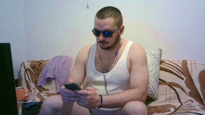 WildBoar_69 live cam on Cam4