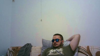 WildBoar_69 live cam on Cam4