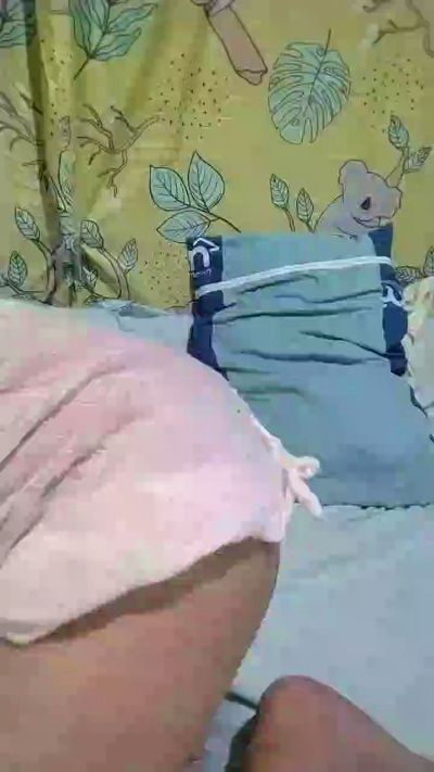 WildLady live cam on Cam4