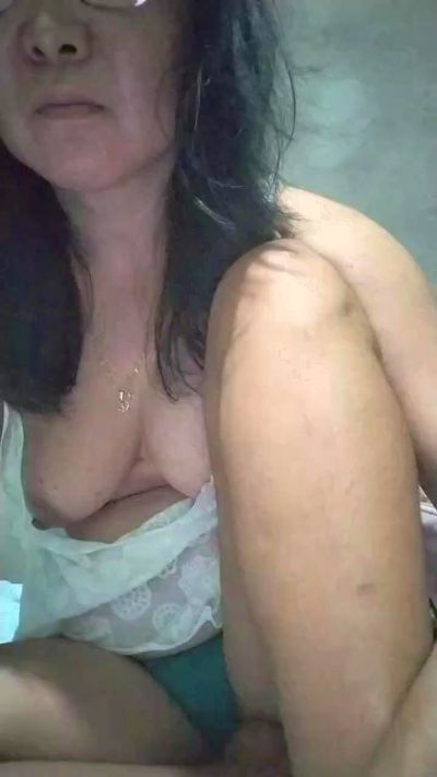 WildLady live cam on Cam4