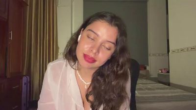 WildaJabour live cam on Cam4
