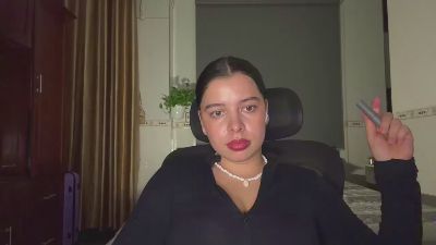 WildaJabour live cam on Cam4