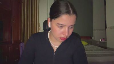 WildaJabour live cam on Cam4