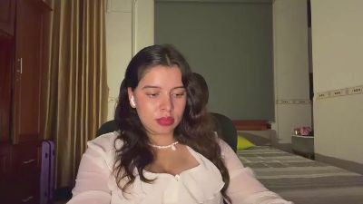 WildaJabour live cam on Cam4