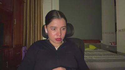 WildaJabour live cam on Cam4