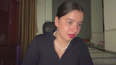 WildaJabour live cam on Cam4