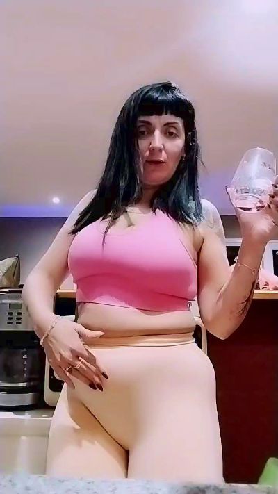 Wildrousse live cam on Cam4