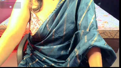 Wildsia live cam on Cam4