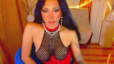 Wildtiffany live cam on Cam4