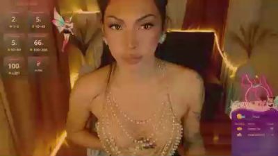 Wildtiffany live cam on Cam4