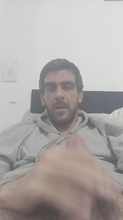 Wilgtsantos live cam on Cam4
