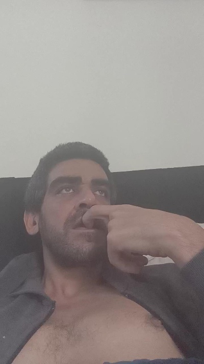 Wilgtsantos live cam on Cam4