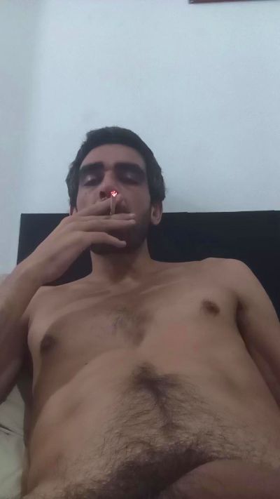 Wilgtsantos live cam on Cam4