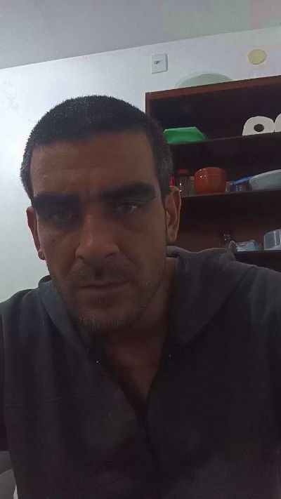 Wilgtsantos live cam on Cam4