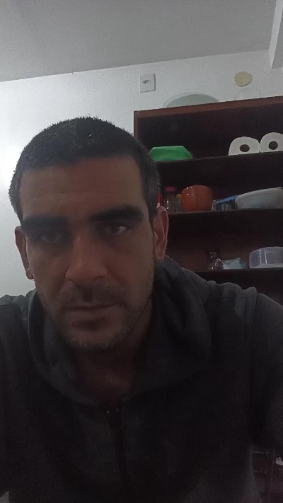 Wilgtsantos live cam on Cam4