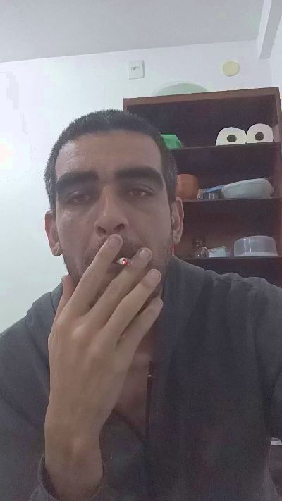 Wilgtsantos live cam on Cam4