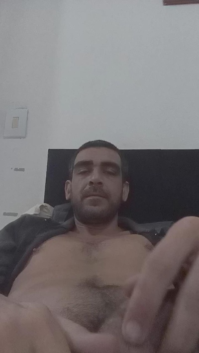 Wilgtsantos live cam on Cam4