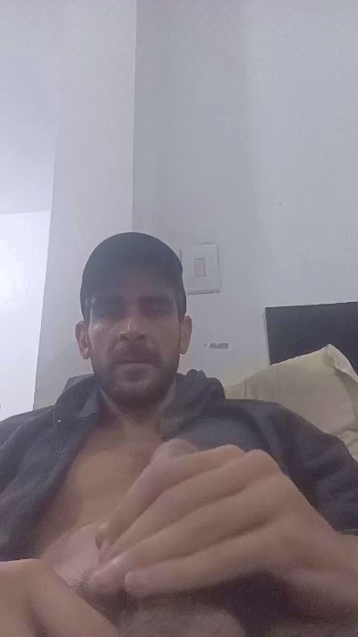 Wilgtsantos live cam on Cam4