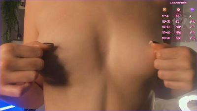 WillaLawrence live cam on Cam4