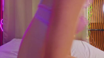 WillaLawrence live cam on Cam4