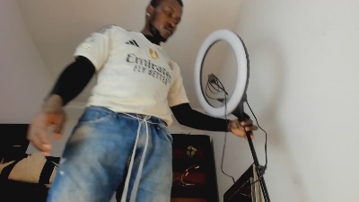 WilliamBennet live cam on Cam4