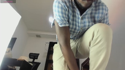 WilliamBennet live cam on Cam4
