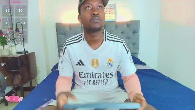 WilliamBennet live cam on Cam4