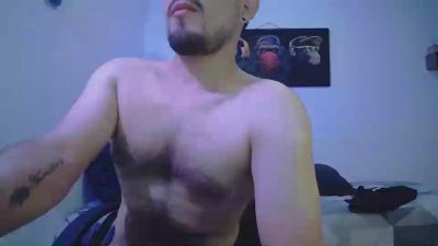 WilliamSteel01 live cam on Cam4