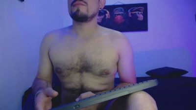 WilliamSteel01 live cam on Cam4