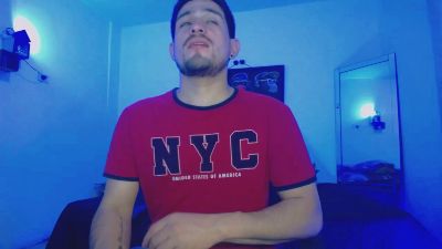 WilliamSteel01 live cam on Cam4