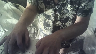 WillinglyWet live cam on Cam4