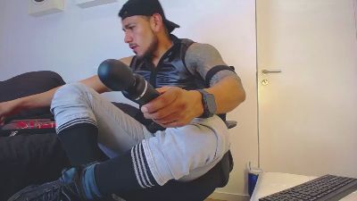 Willsandler1 live cam on Cam4