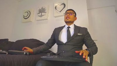 Willsandler1 live cam on Cam4