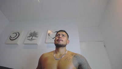 Willsandler1 live cam on Cam4