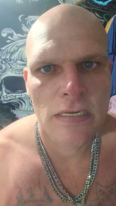 Willy3arl1941 live cam on Cam4