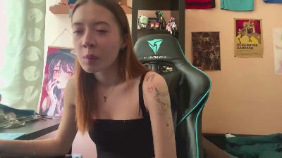 WindyTodahl live cam on Cam4