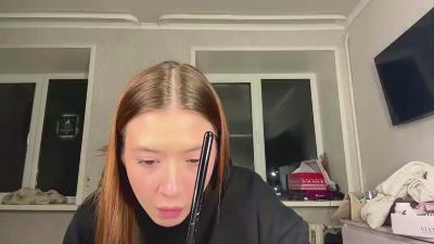 WindyTodahl live cam on Cam4