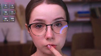 Windy_Swallow live cam on Cam4