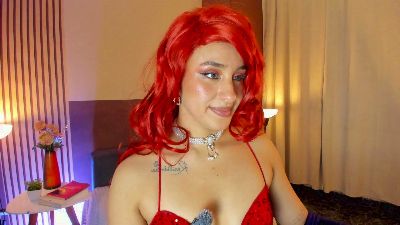 Wini_fer live cam on Cam4