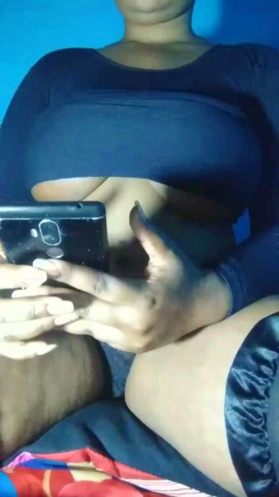 Winniecute live cam on Cam4