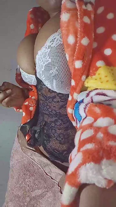 Winniecute live cam on Cam4