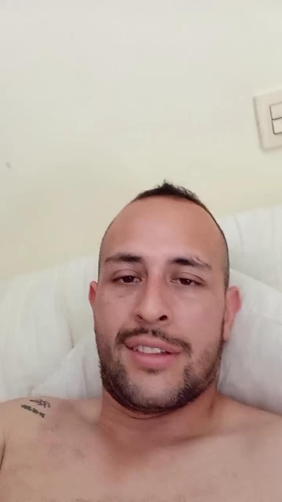 Winvar07 live cam on Cam4